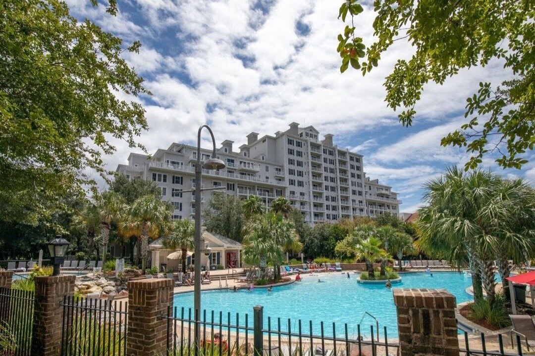 Photo of Outdoor in Baytowne Wharf