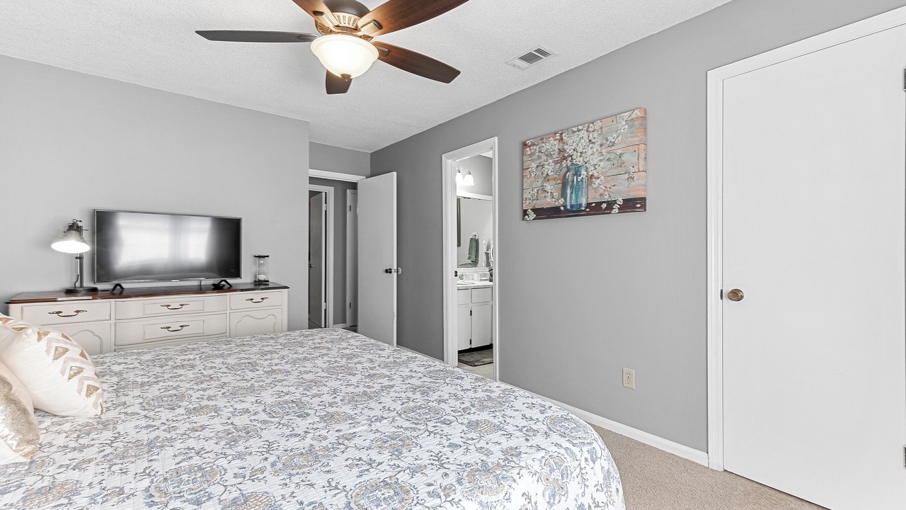 Photo of Bedroom in Warner Robins