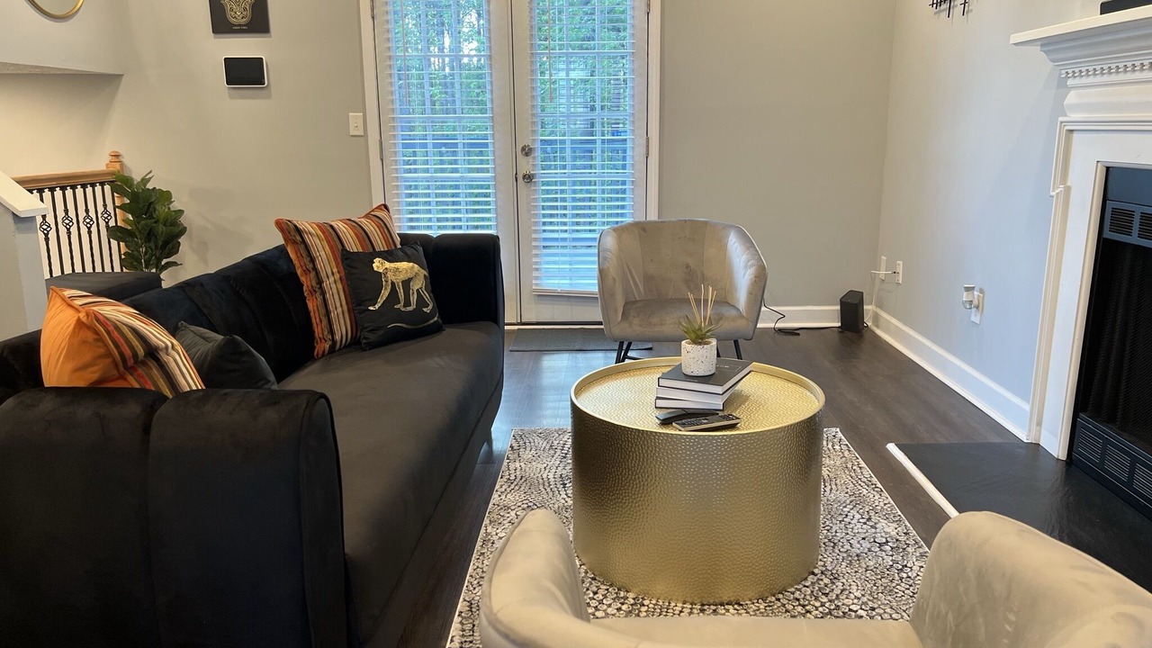 Photo of Livingroom in Decatur