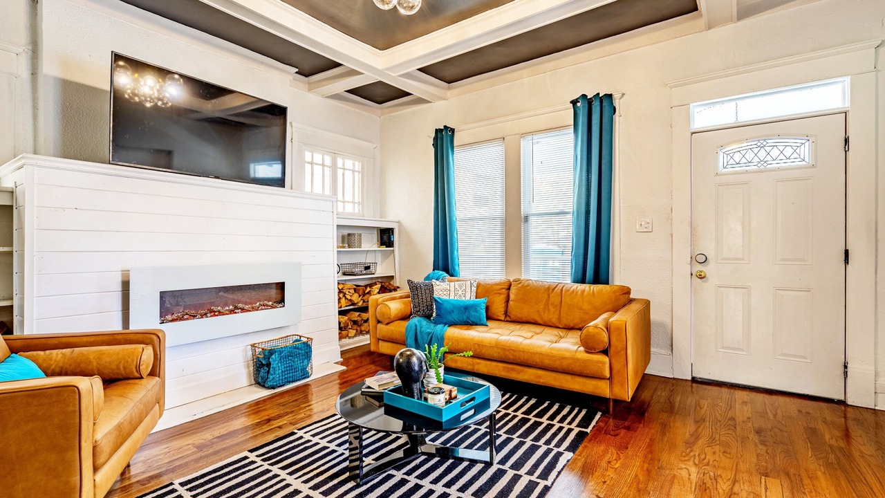 Photo of Livingroom in Westview