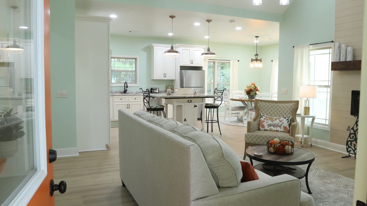 Photo of Livingroom in Eastman