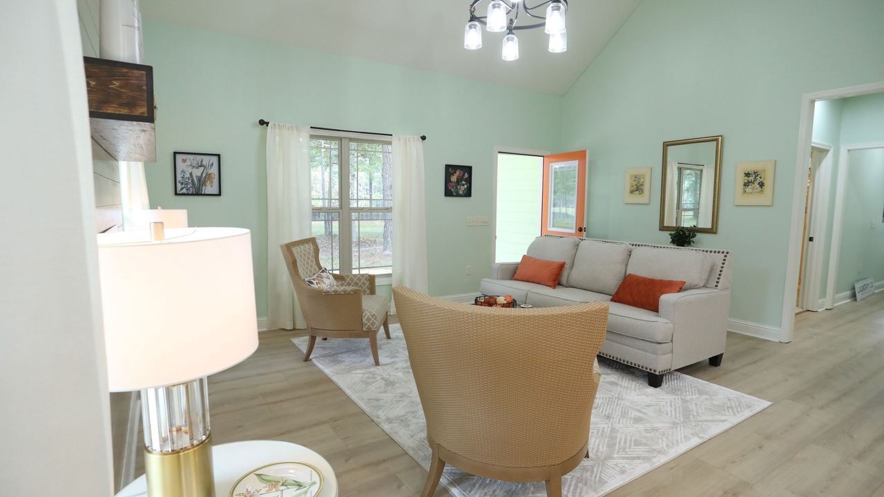 Photo of Livingroom in Eastman