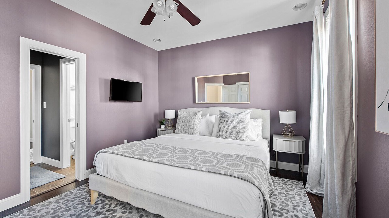 Photo of Bedroom in Esplanade Ridge