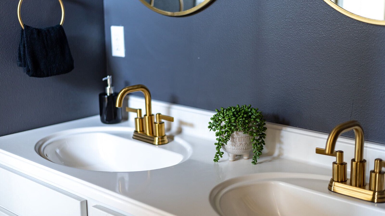 Photo of Bathroom in Esplanade Ridge