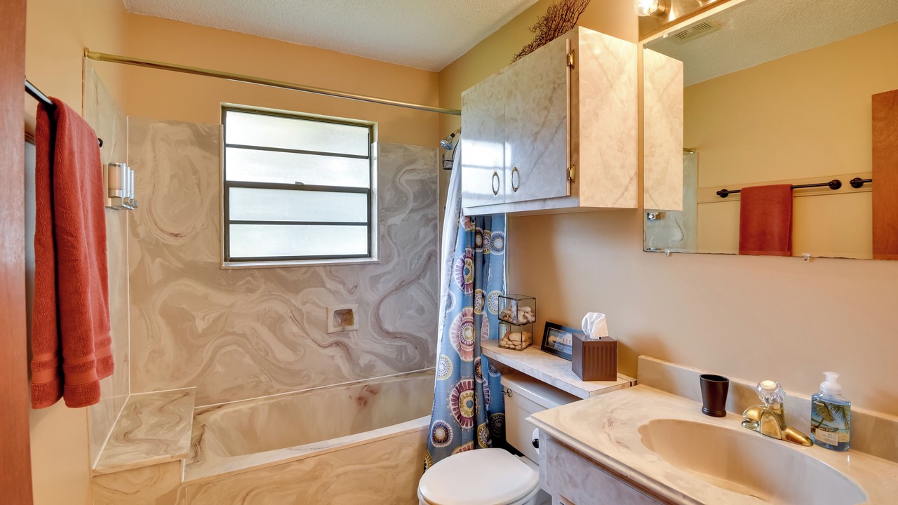 Photo of Bathroom in Welaka