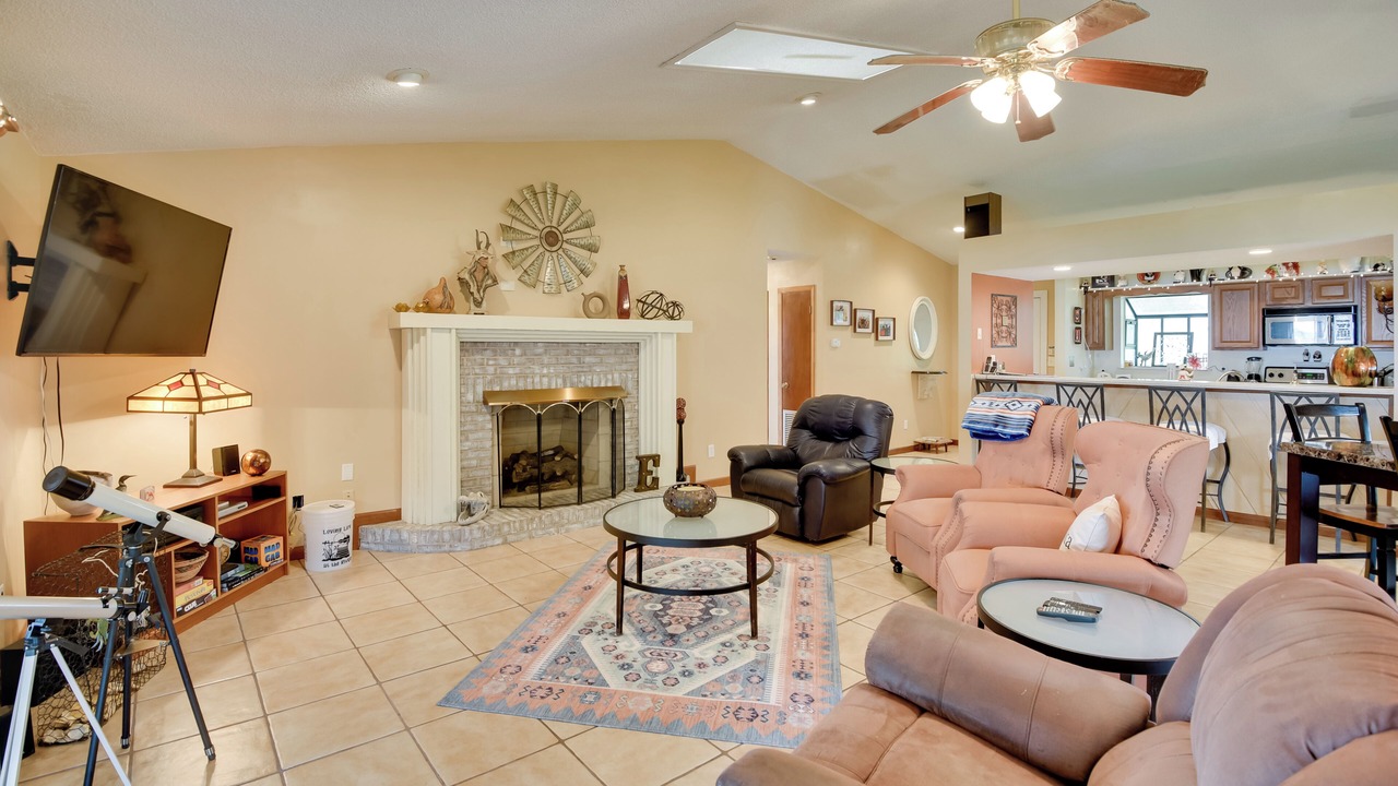 Photo of Livingroom in Welaka