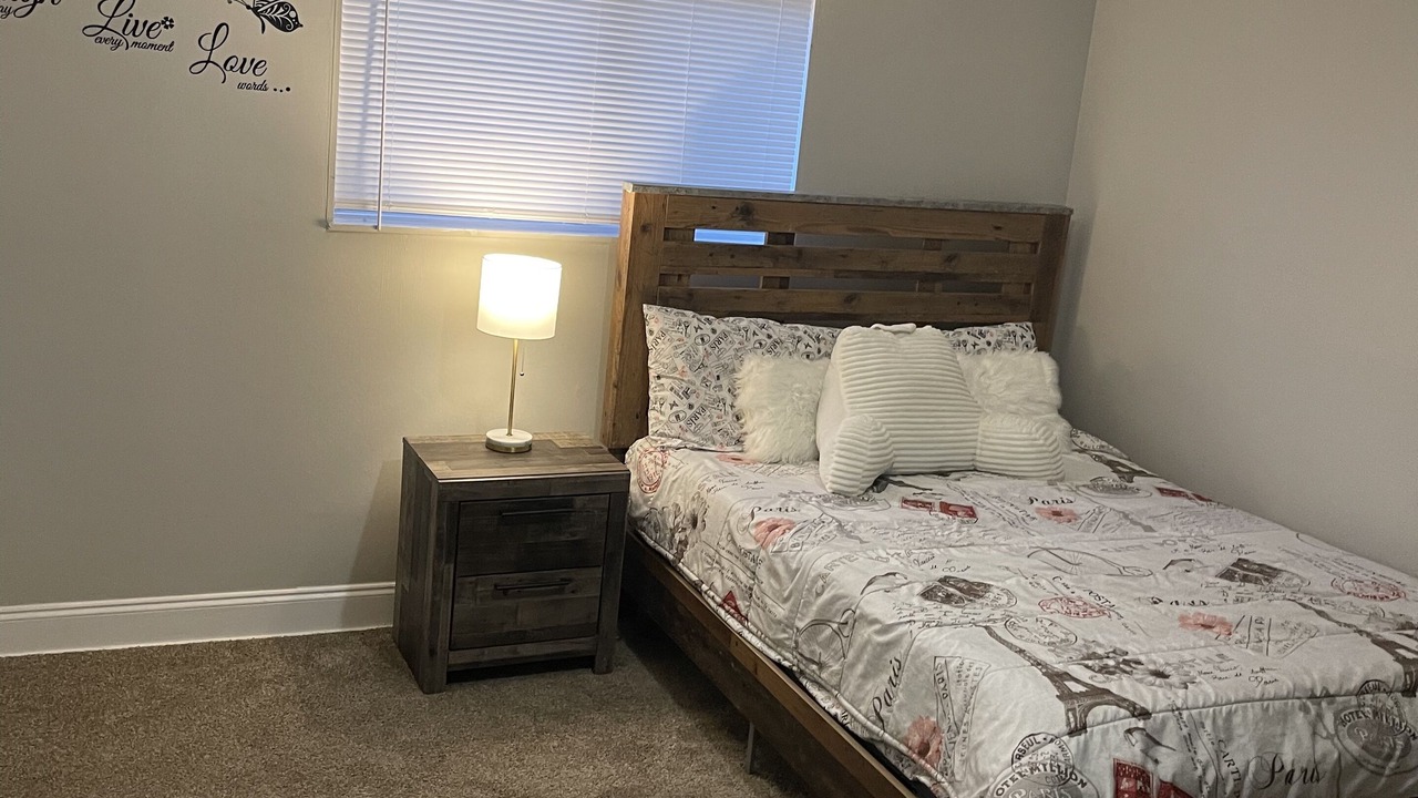 Photo of Bedroom in Atlanta