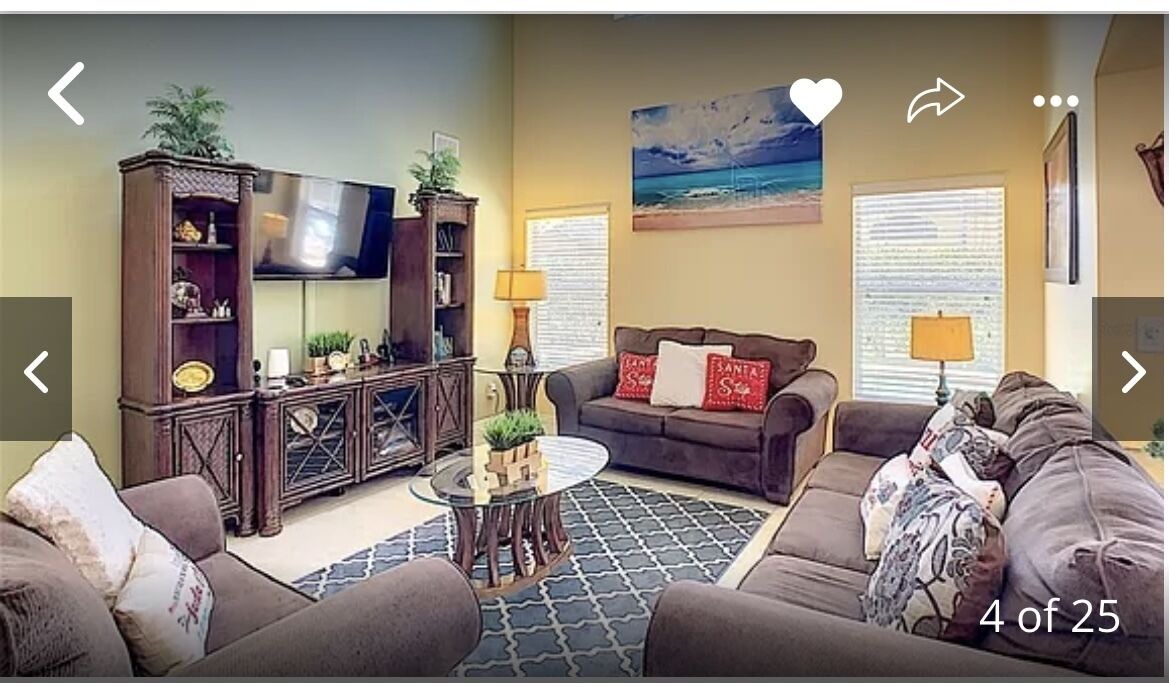 Photo of Livingroom in Four Corners