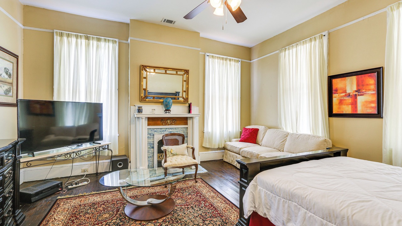 Photo of Bedroom in Albany