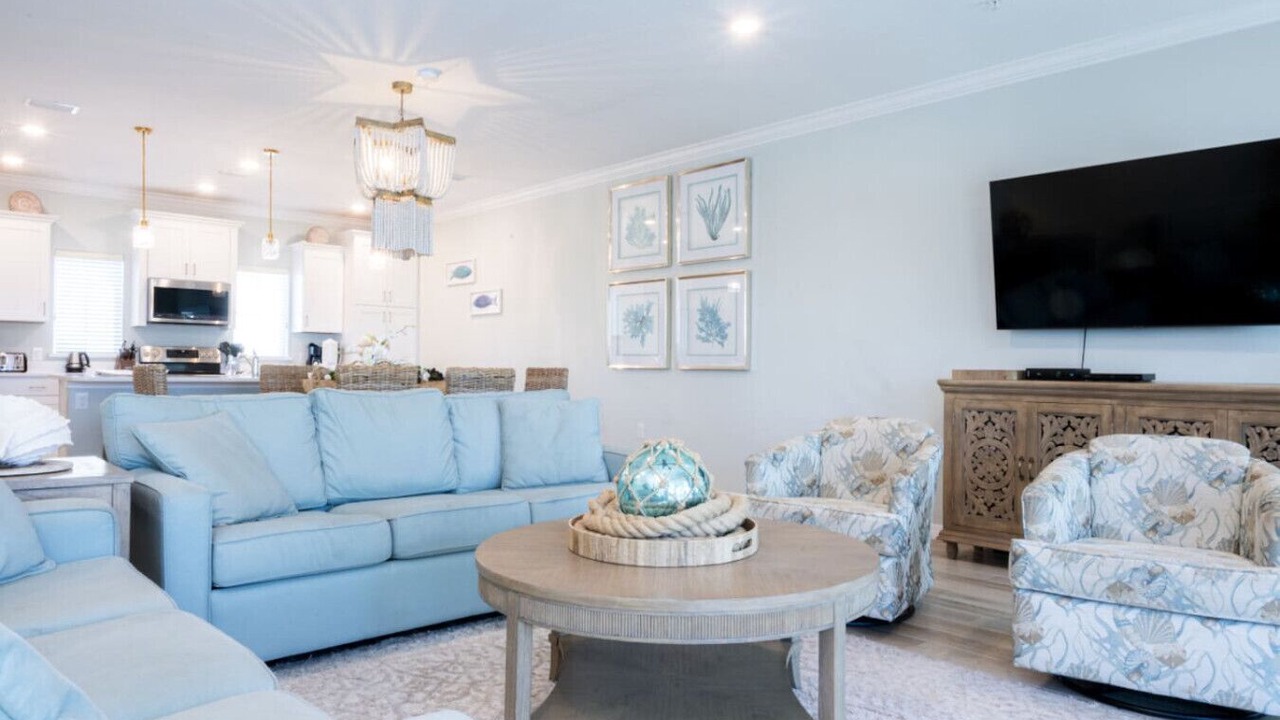 Photo of Livingroom in Ono Island