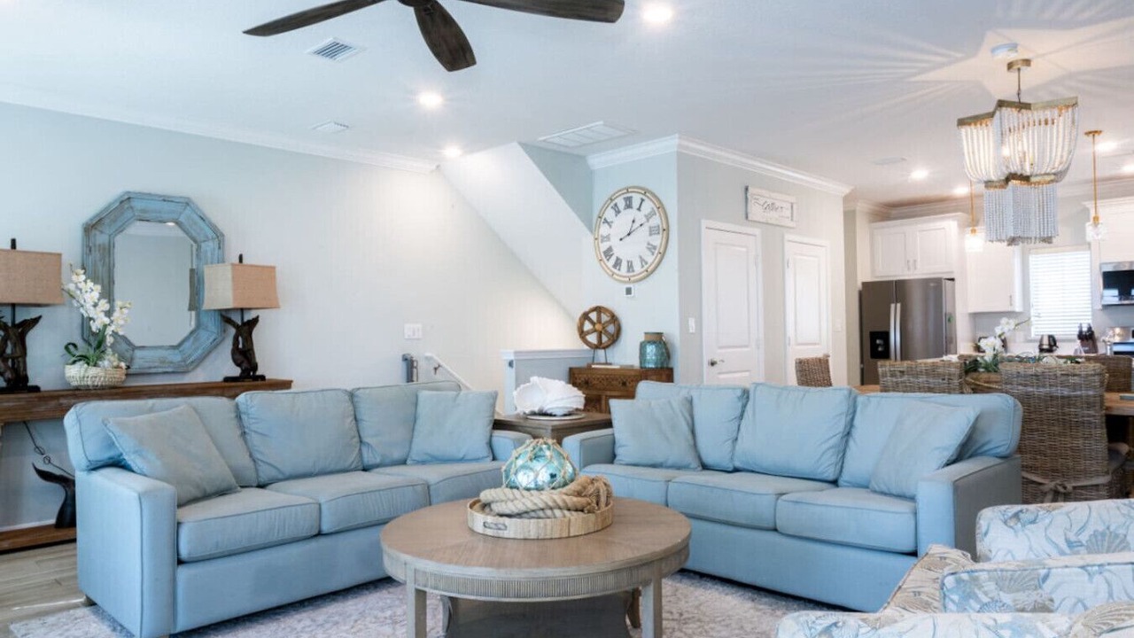 Photo of Livingroom in Ono Island