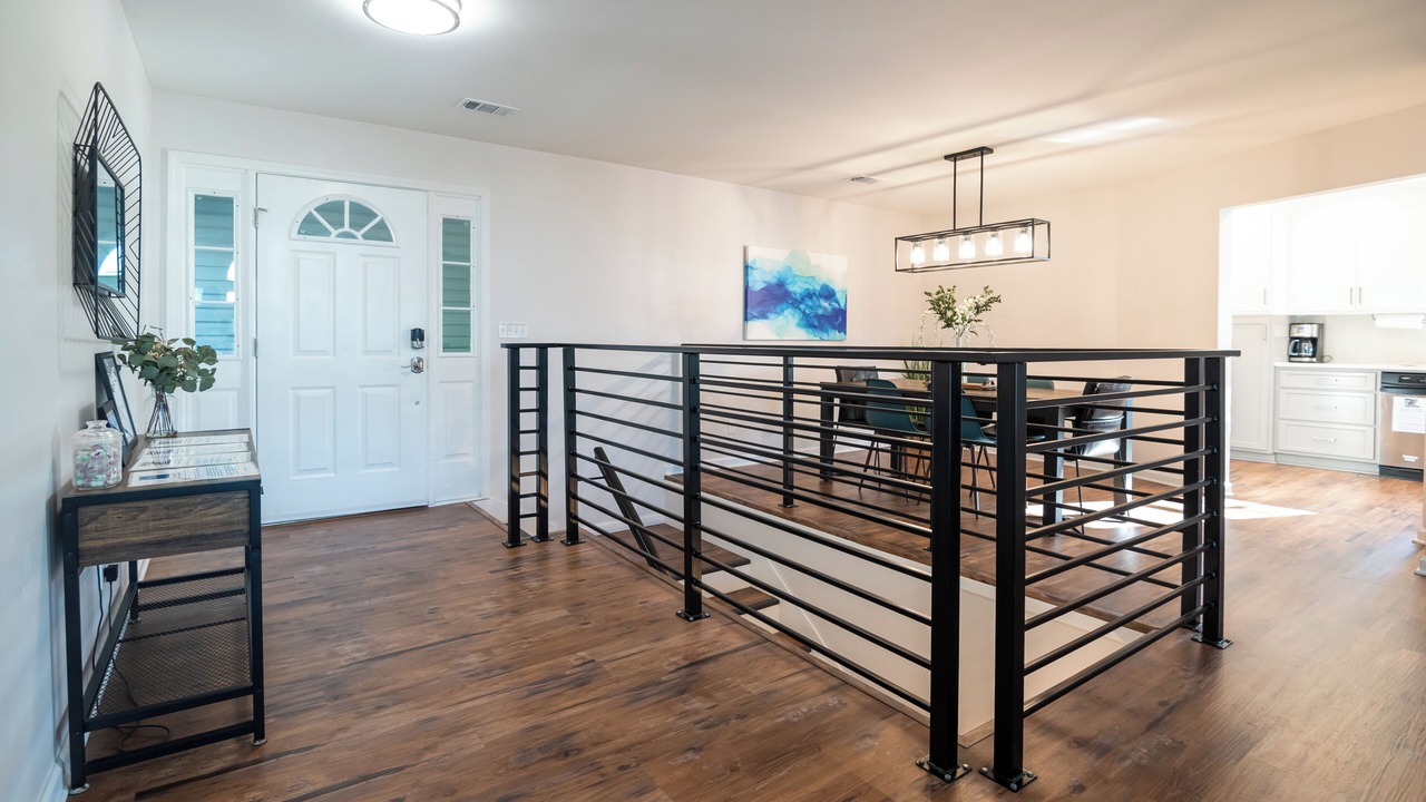 Photo of Bedroom in Alexander City