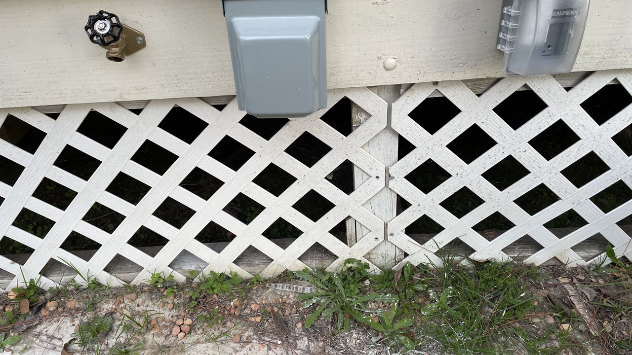 Photo of Outdoor in Wing