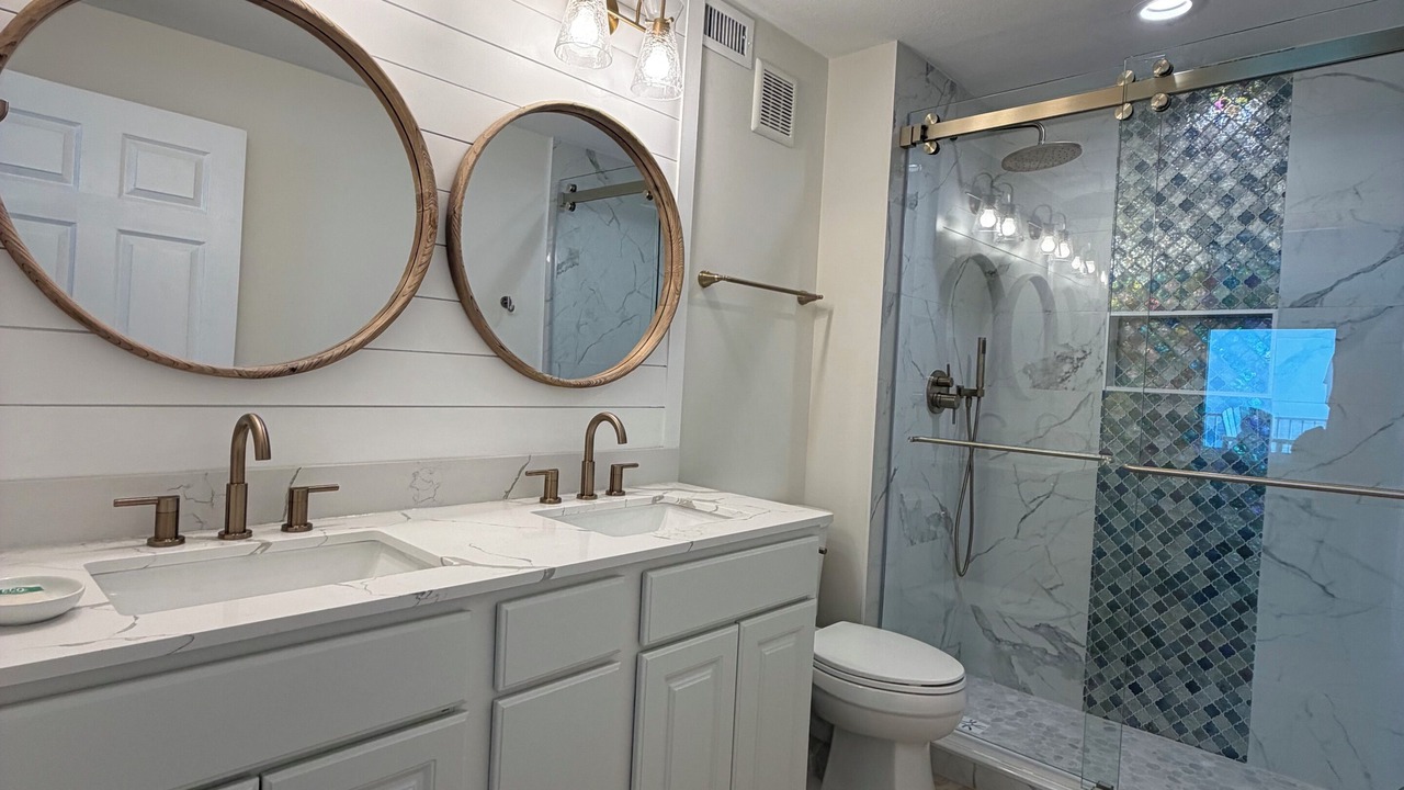 Photo of Bathroom in Fort Walton Beach