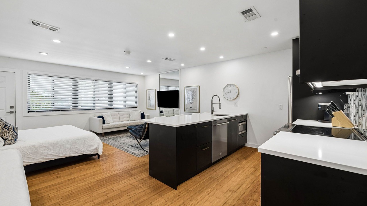 Photo of Bedroom in Seagrove Beach