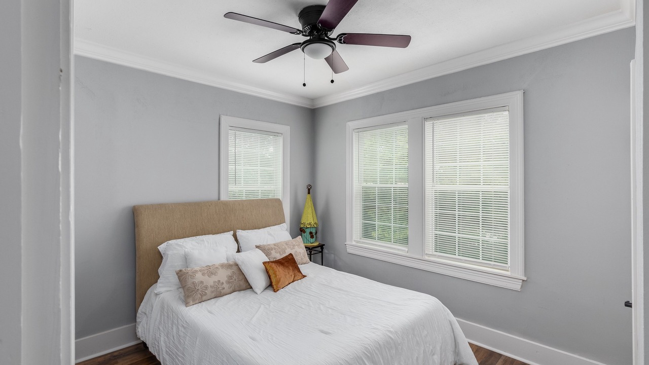 Photo of Bedroom in Fondren
