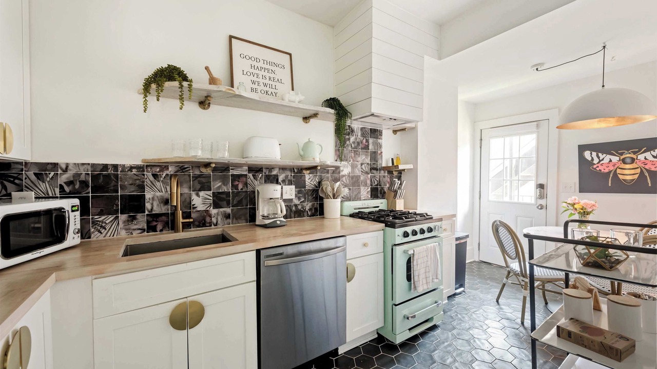 Photo of Kitchen in Candler Park