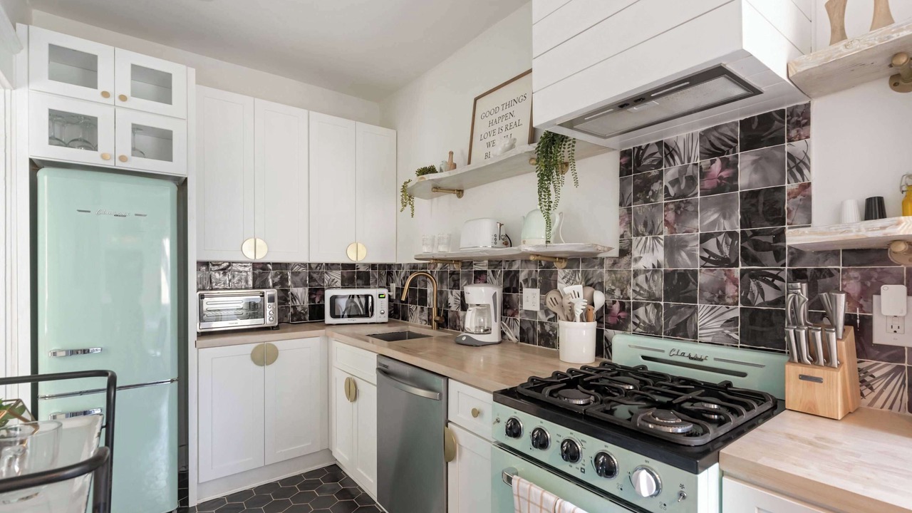 Photo of Kitchen in Candler Park