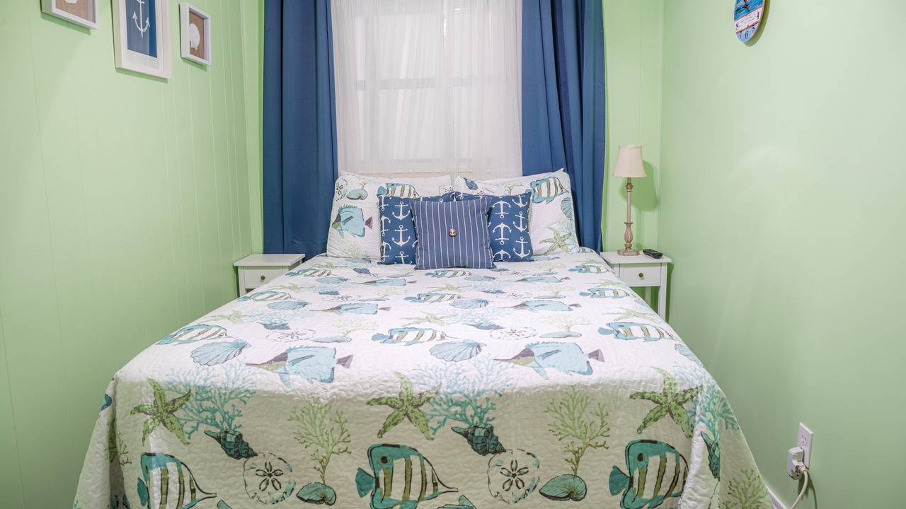 Photo of Bedroom in Tybee Island