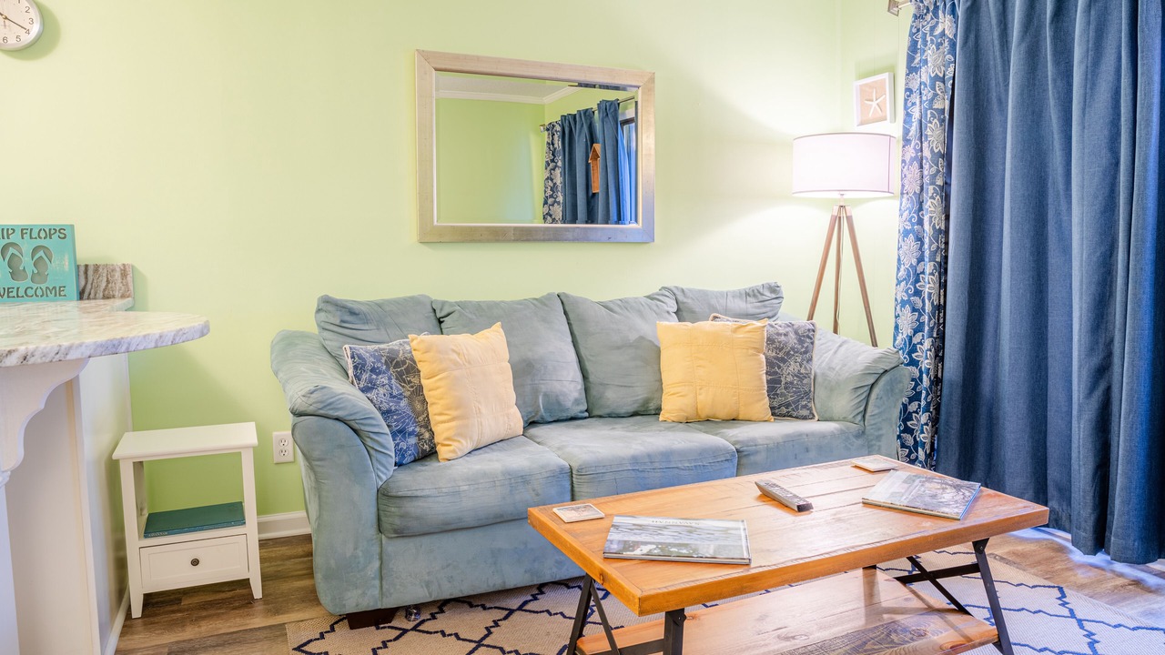 Photo of Livingroom in Tybee Island