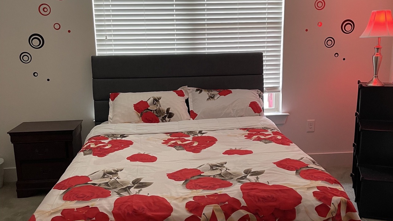 Photo of Bedroom in Westside