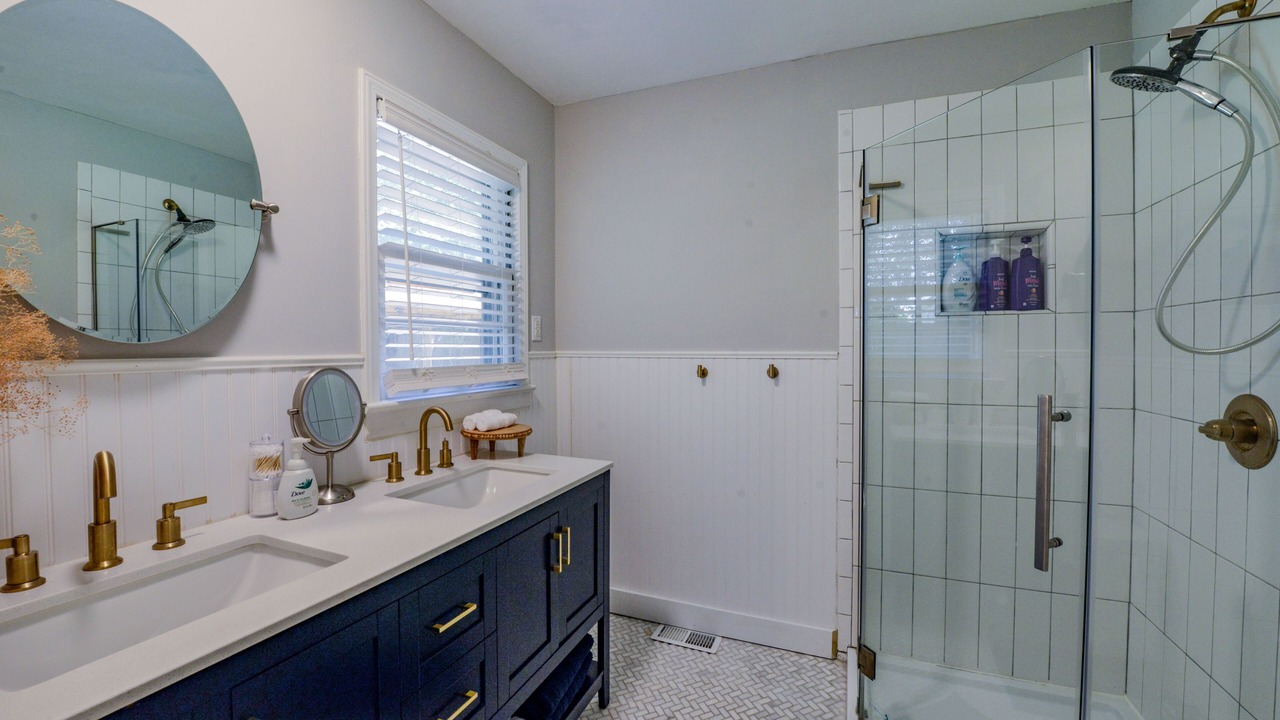 Photo of Bathroom in Forest Lake