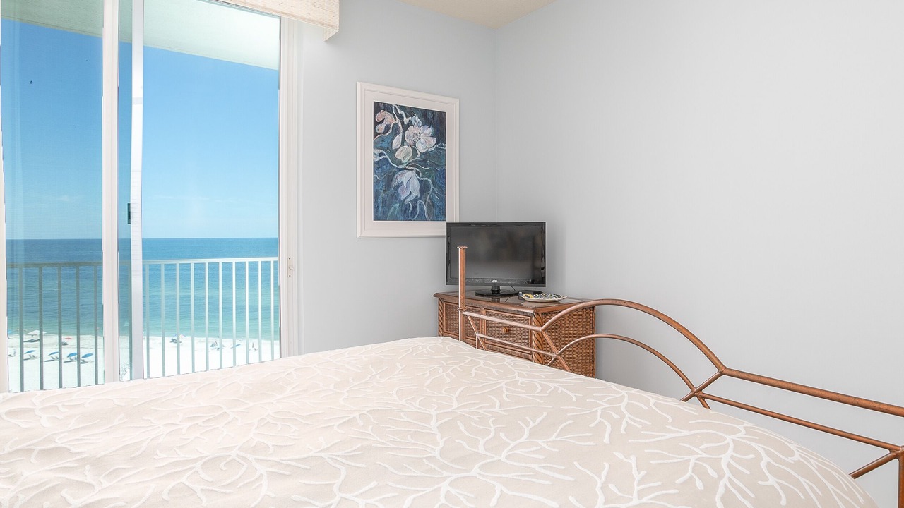 Photo of Bedroom in Ono Island