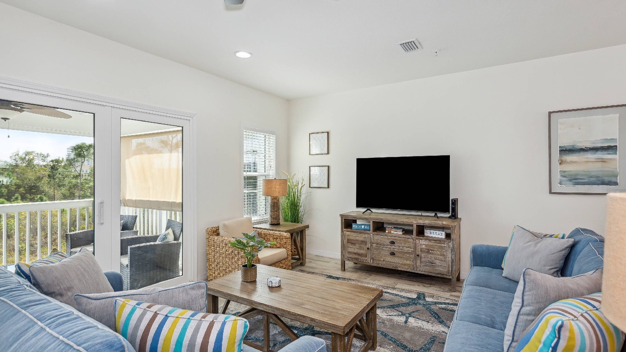 Photo of Livingroom in Ono Island