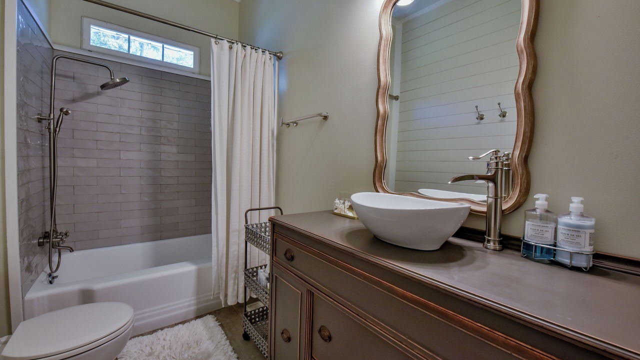 Photo of Bathroom in Northport