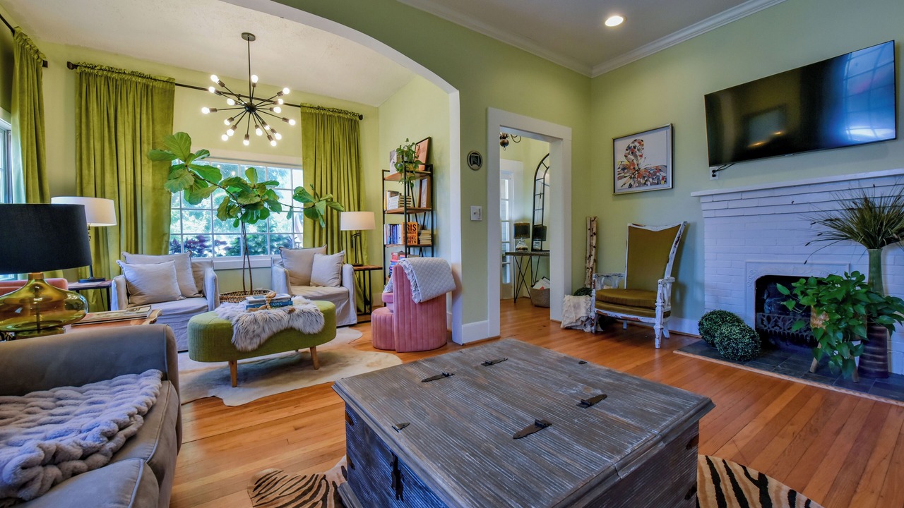 Photo of Livingroom in Northport