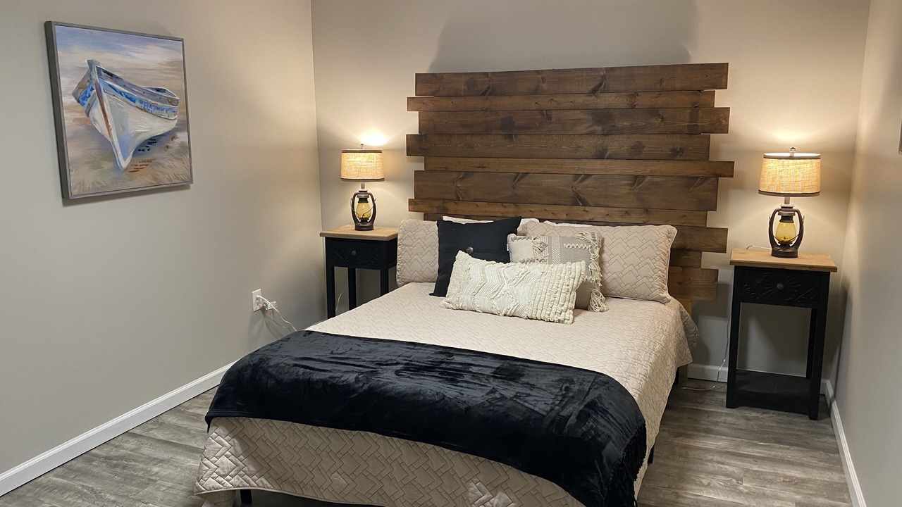 Photo of Bedroom in Double Springs