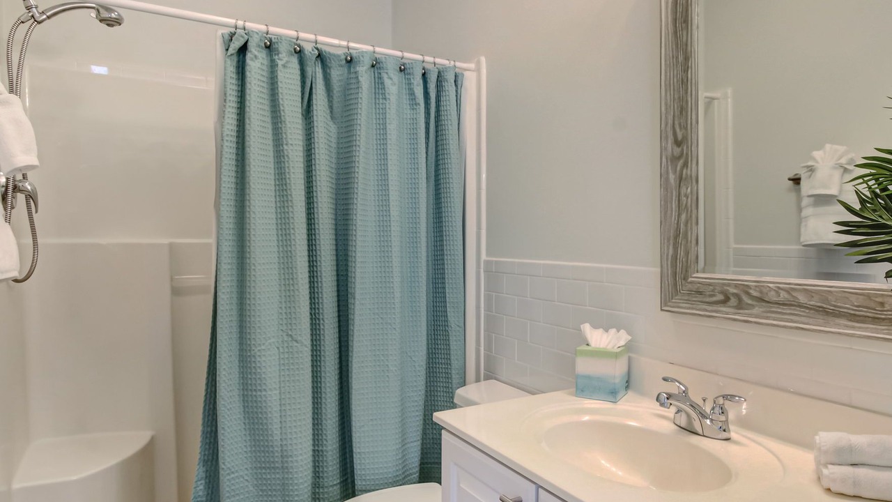 Photo of Bathroom in Tybee Island
