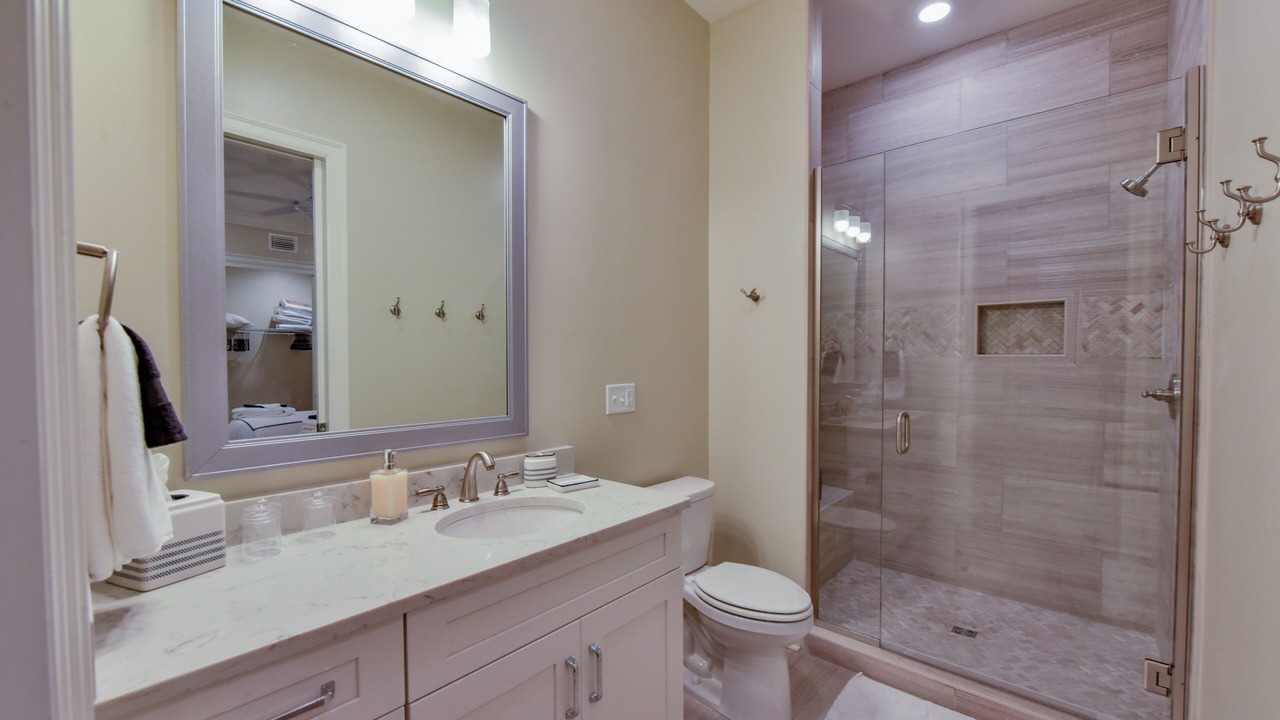 Photo of Bathroom in Tuscaloosa