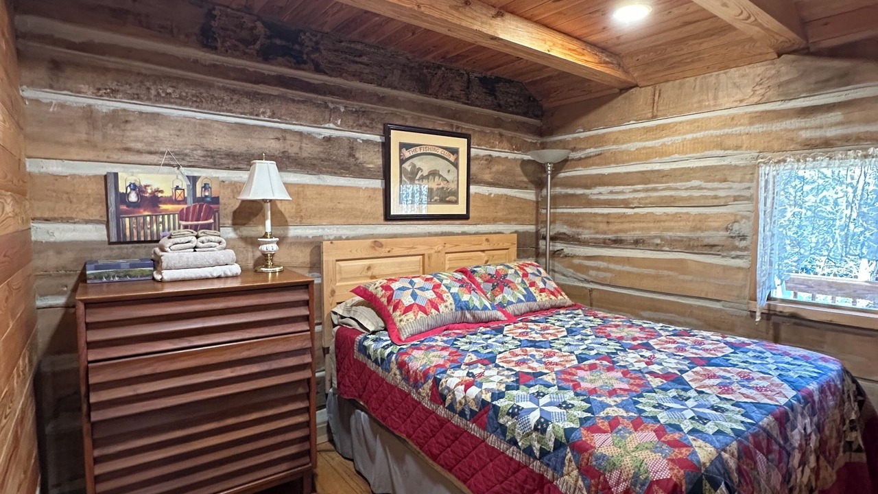 Photo of Bedroom in Cullman