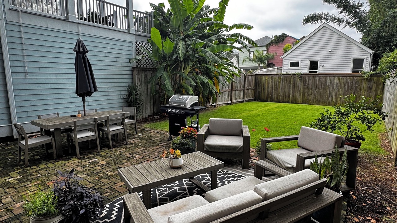 Photo of Outdoor in Lower Garden District