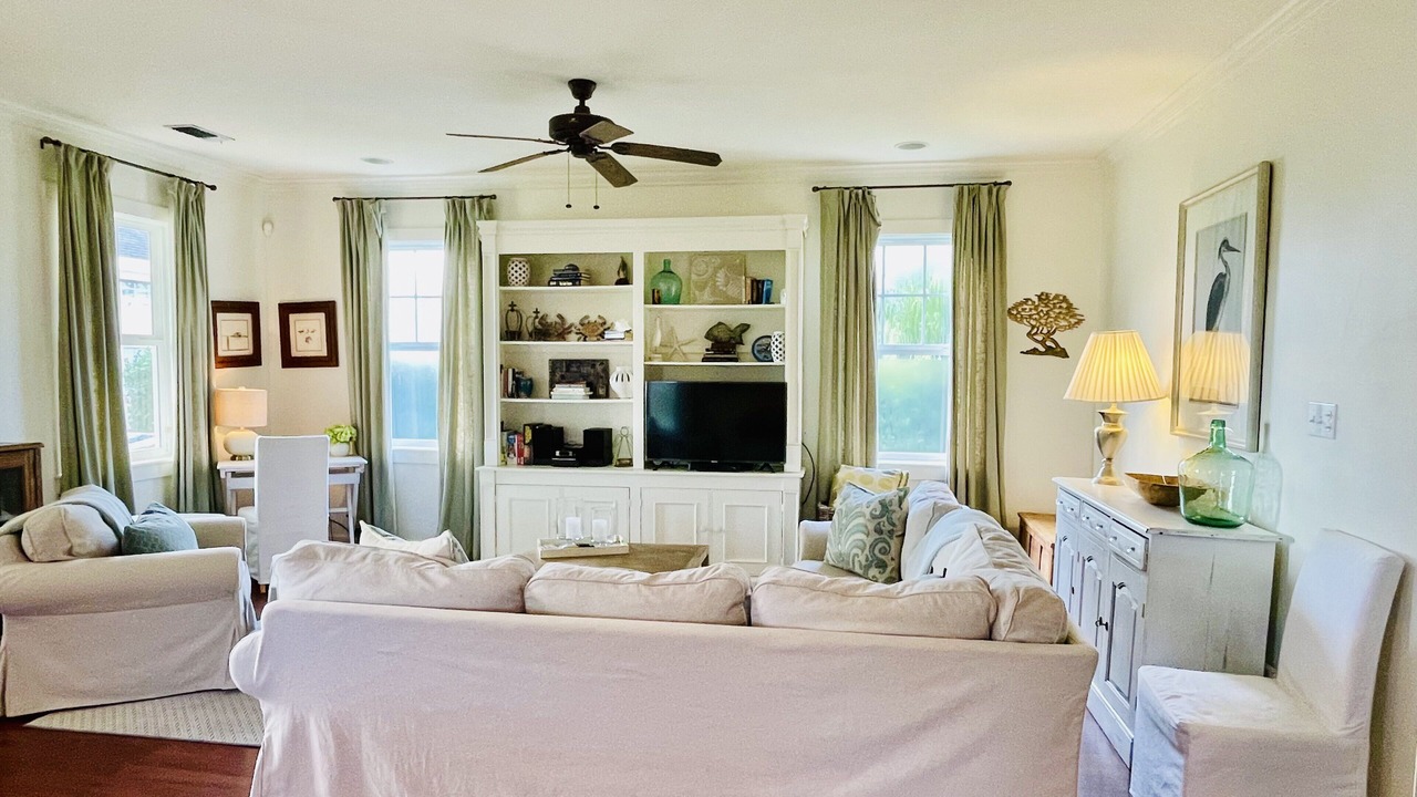Photo of Livingroom in Old Town