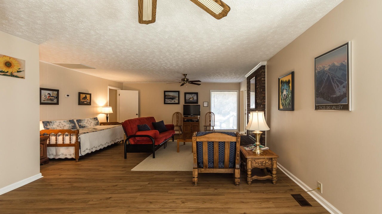 Photo of Livingroom in Dadeville