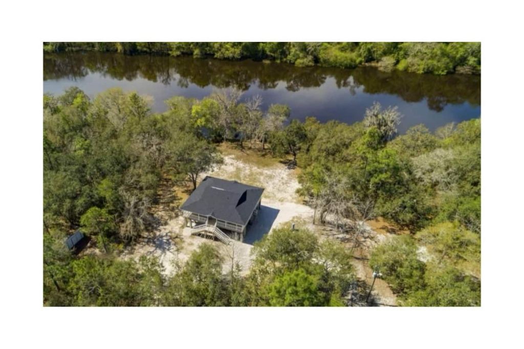 Photo of Outdoor in Live Oak