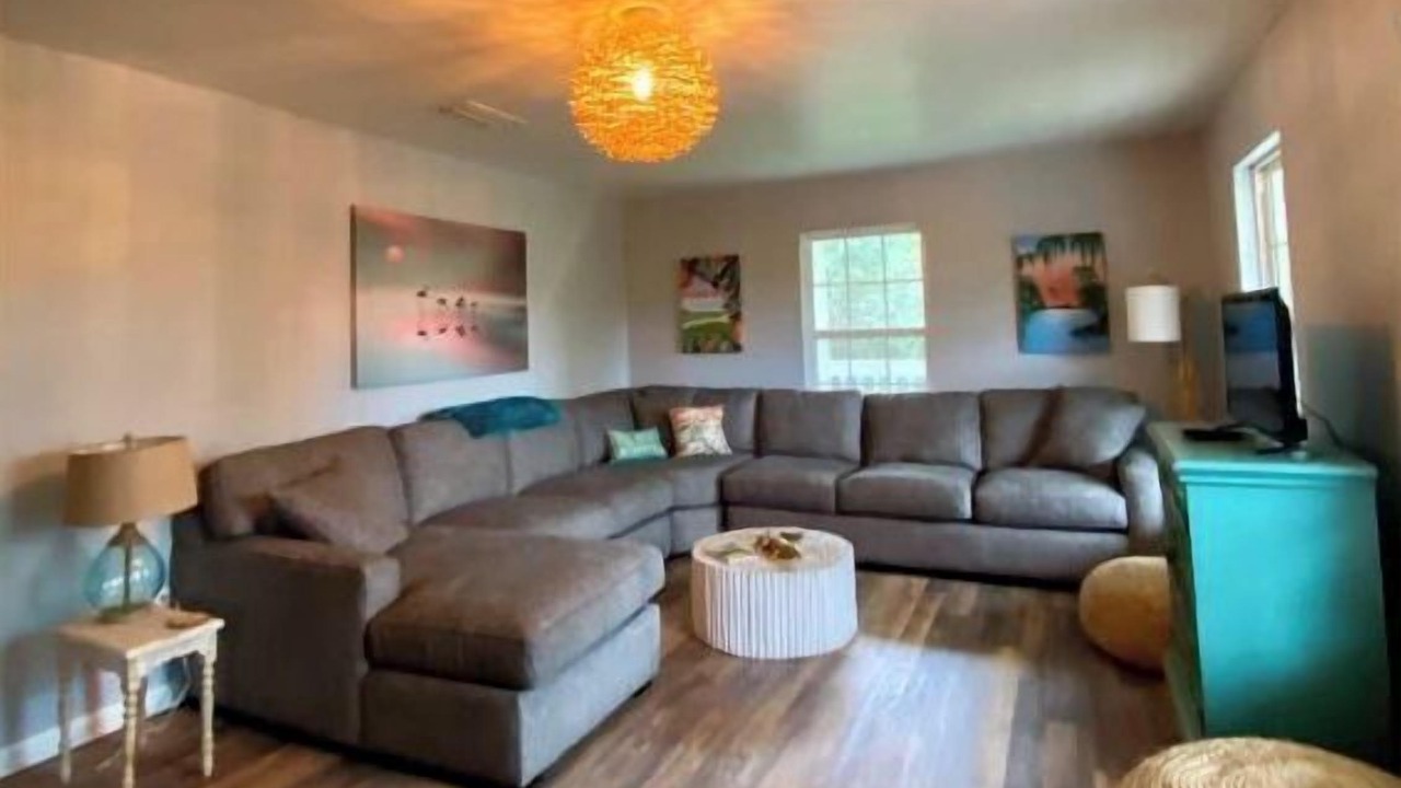 Photo of Livingroom in Live Oak