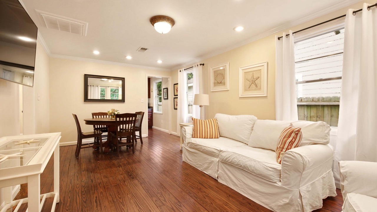 Photo of Bedroom in Bay St Louis