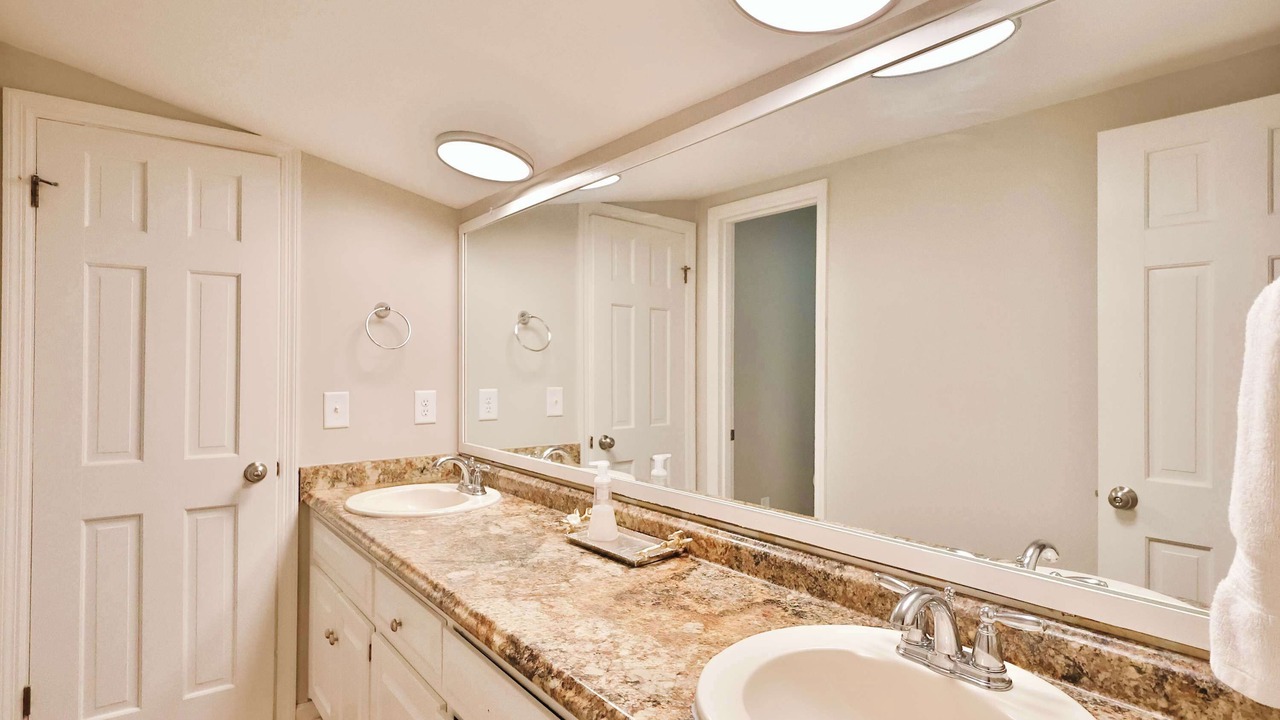 Photo of Bathroom in Statesboro
