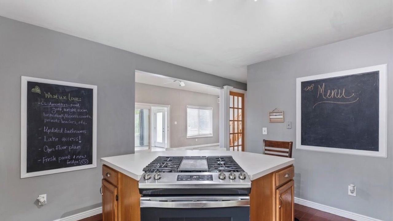 Photo of Kitchen in Canadian Lakes