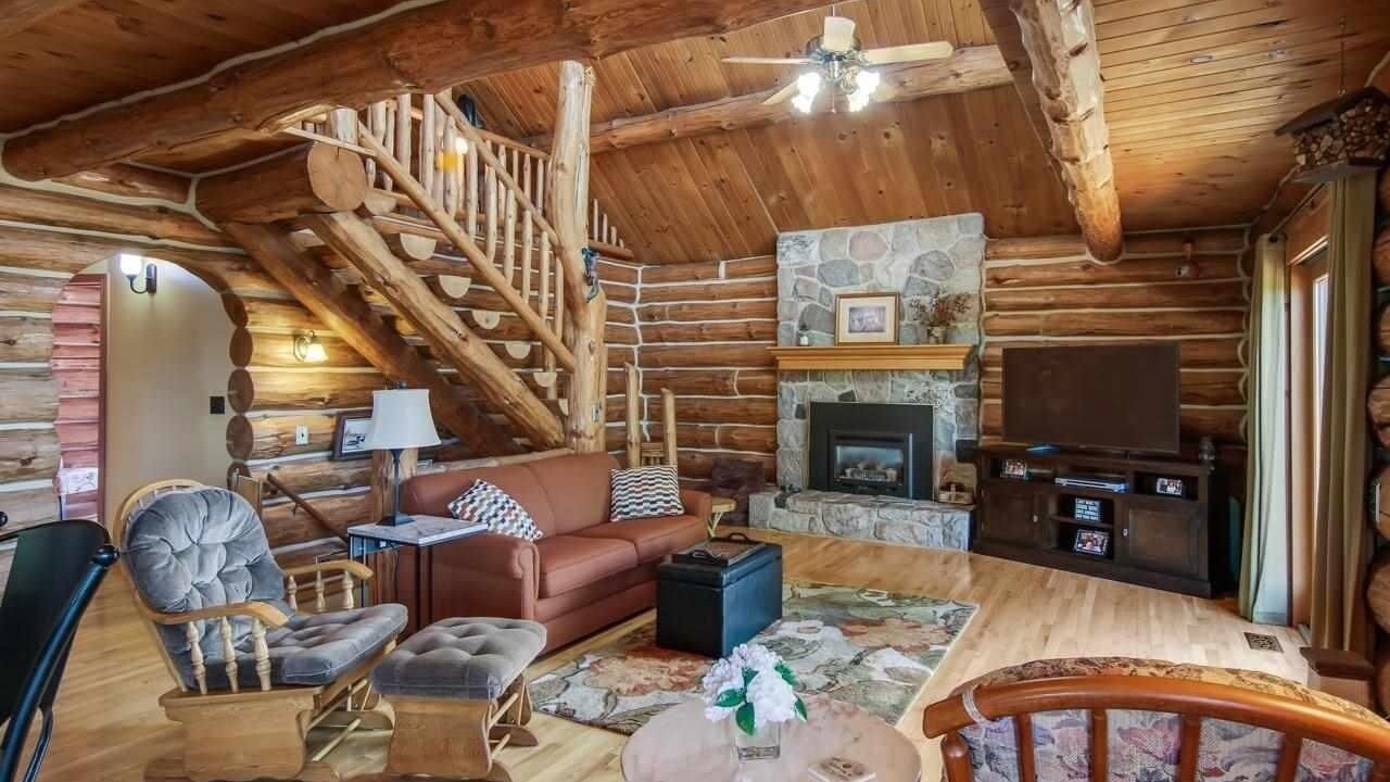 Photo of Livingroom in South Boardman