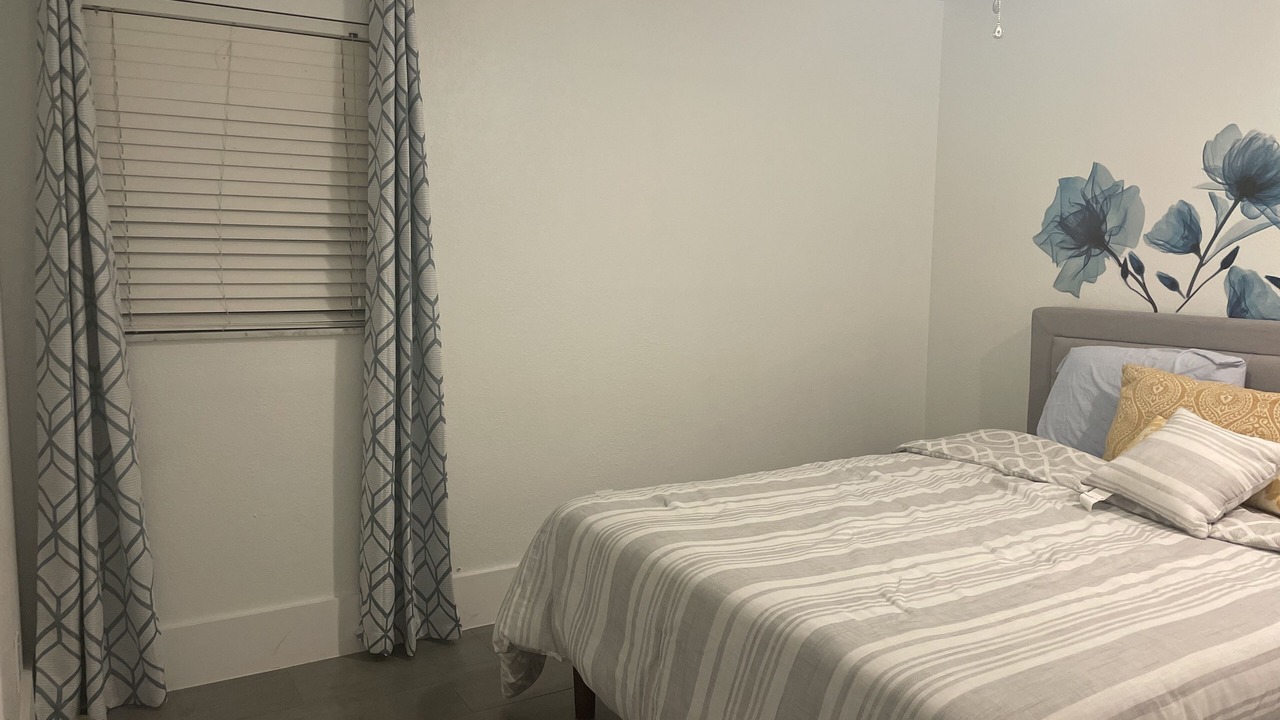 Photo of Bedroom in Casselberry