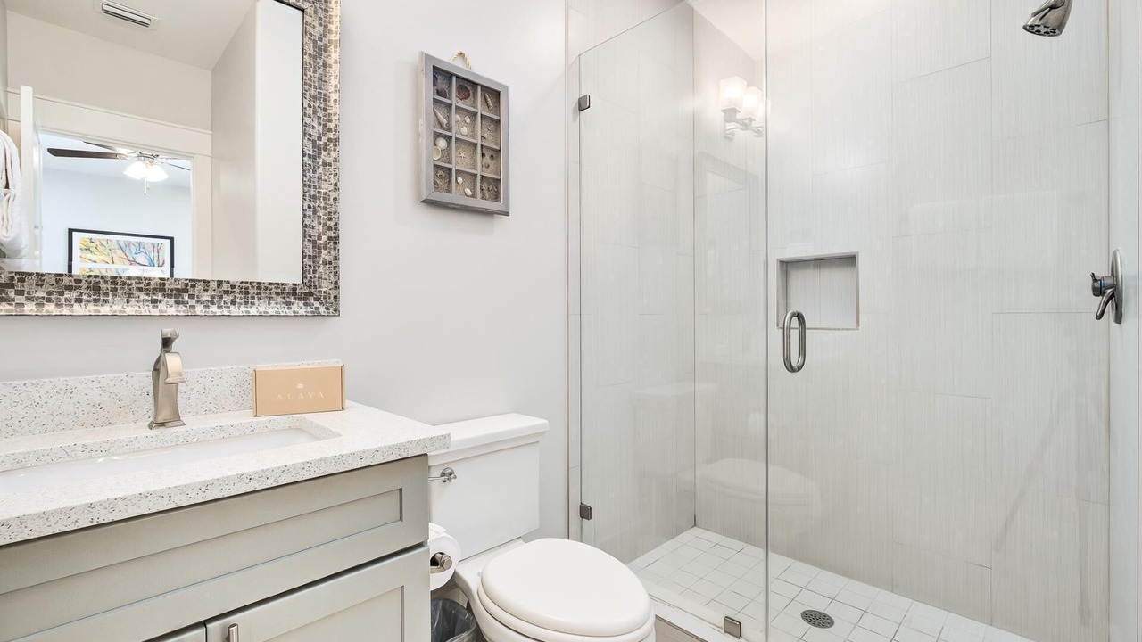 Photo of Bathroom in Tang-O-Mar