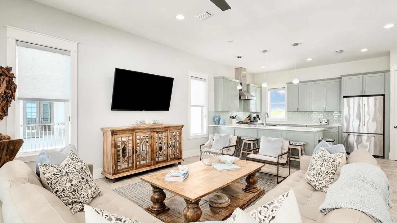 Photo of Livingroom in Tang-O-Mar