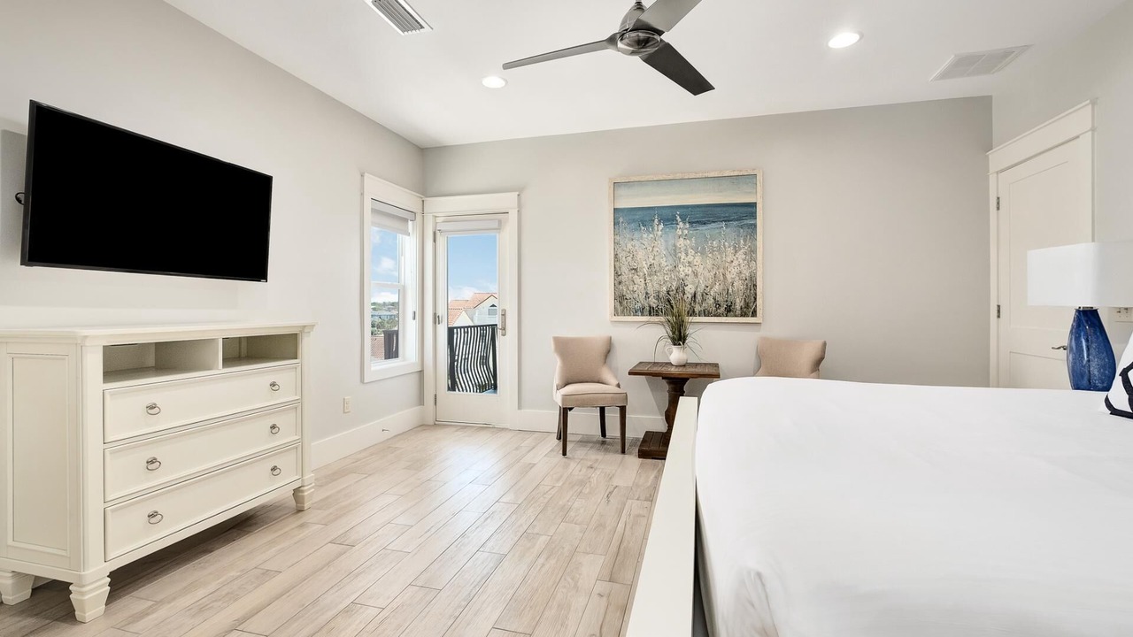 Photo of Bedroom in Tang-O-Mar