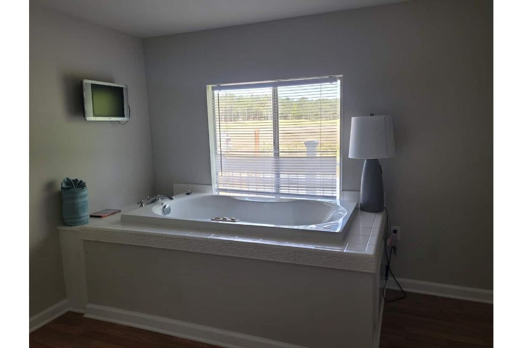 Photo of Bathroom in Gautier