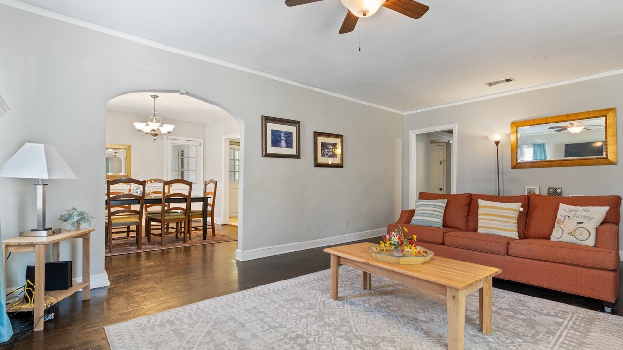 Photo of Bedroom in Montgomery