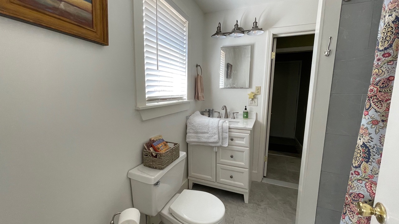 Photo of Bathroom in Druid City